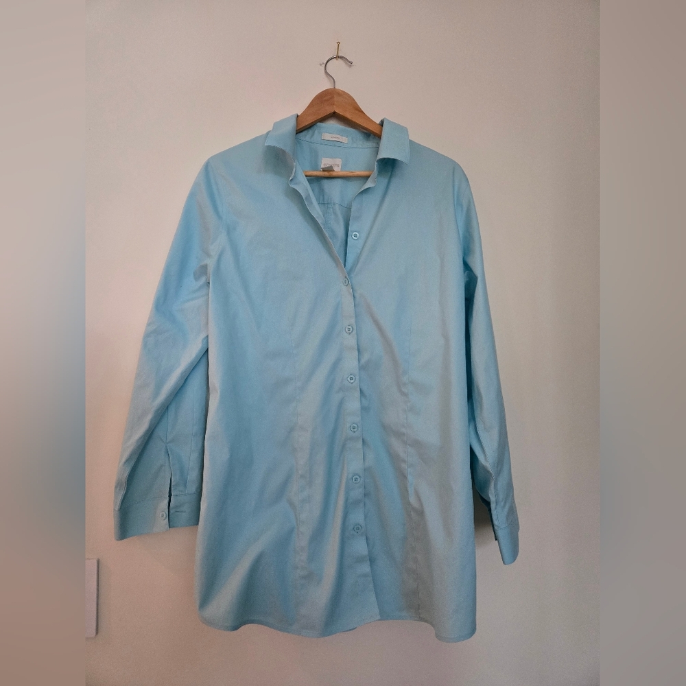 Chico's Sky Blue Casual Button Down Shirt